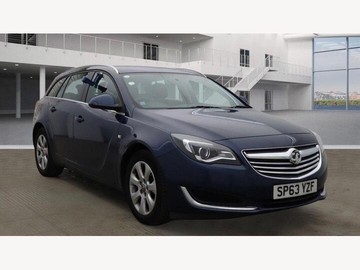 Vauxhall Insignia 2.0 CDTi Design Sports Tourer Auto Euro 5 5dr
