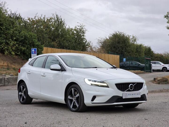 Volvo V40 2.0 D3 R-Design Nav Plus Euro 6 (s/s) 5dr