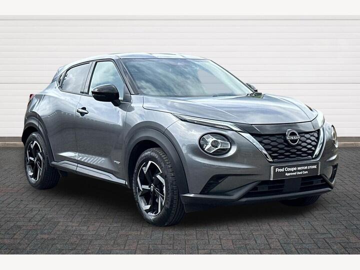 Nissan JUKE 1.6 N-Connecta Auto Euro 6 5dr