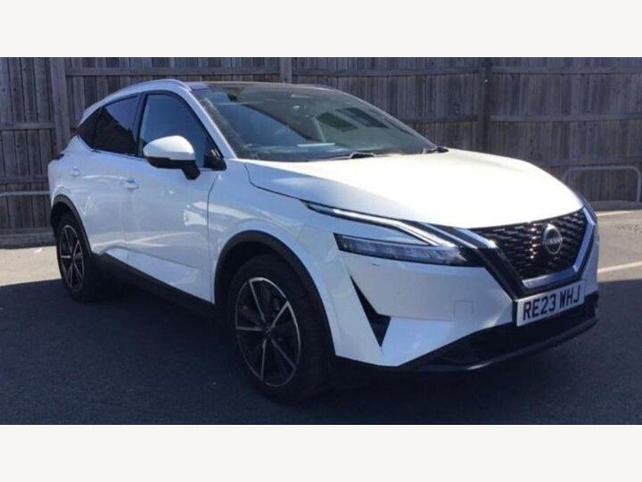 Nissan Qashqai 1.3 DIG-T MHEV Tekna XTRON Euro 6 (s/s) 5dr