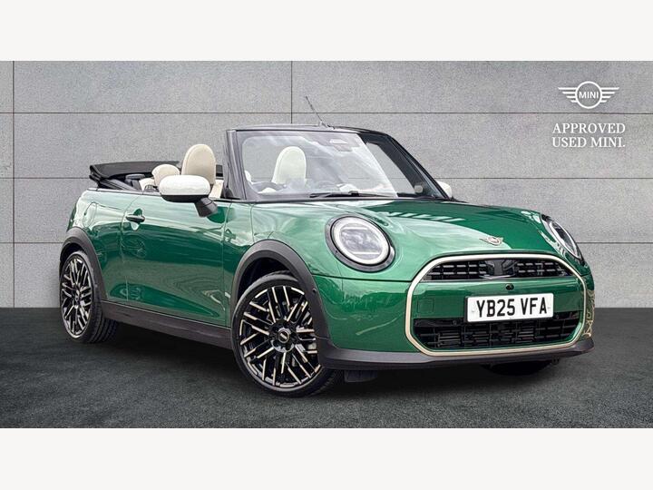 MINI Cooper 2.0C Exclusive Steptronic Euro 6 (s/s) 2dr