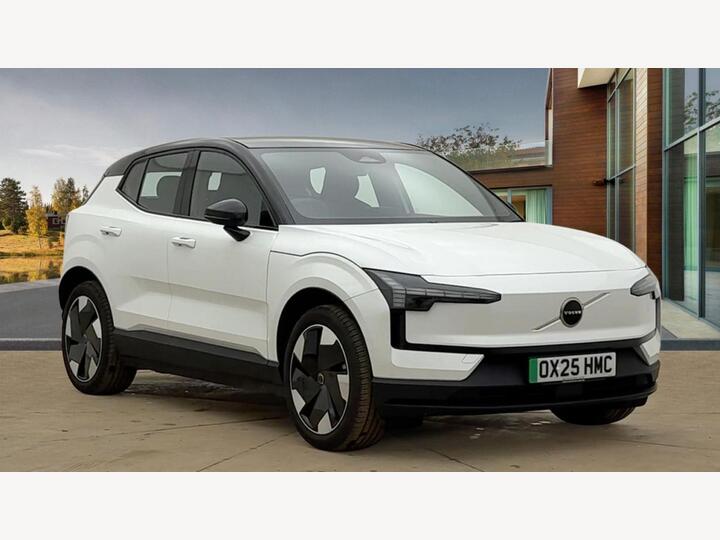 Volvo EX30 Single Motor Extended Range 69kWh Plus Auto 5dr