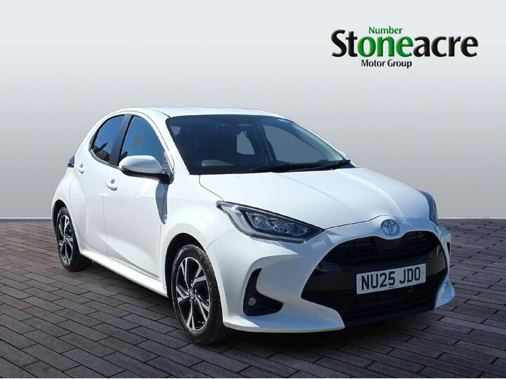 Toyota Yaris 1.5 VVT-h Design E-CVT Euro 6 (s/s) 5dr