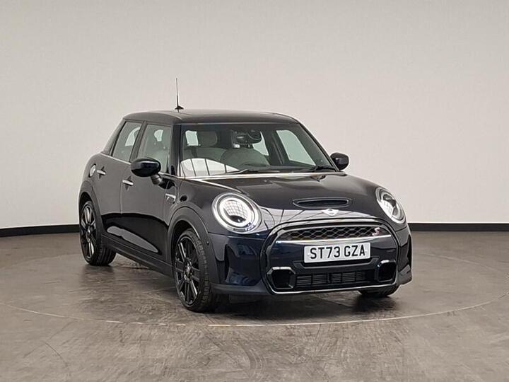MINI Hatch 2.0 Cooper S Exclusive Steptronic Euro 6 (s/s) 5dr