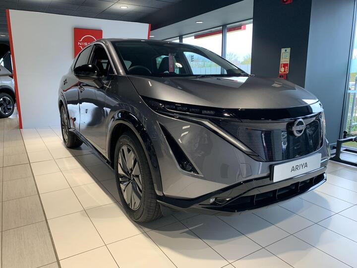 Nissan ARIYA 63kWh Advance Auto 5dr 7.4kW Charger