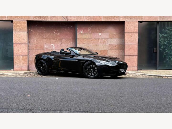 Aston Martin DB11 4.0 V8 Volante Auto Euro 6 (s/s) 2dr