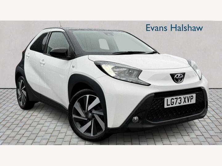 Toyota AYGO X HATCHBACK 1.0 VVT-i Edge X-shift Euro 6 (s/s) 5dr Toyota AYGO X HATCHBACK 1.0 VVT-i Edge X-shift Euro 6 (s/s) 5dr
