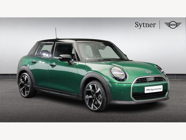 MINI Cooper 1.5C Exclusive Steptronic Euro 6 (s/s) 5dr