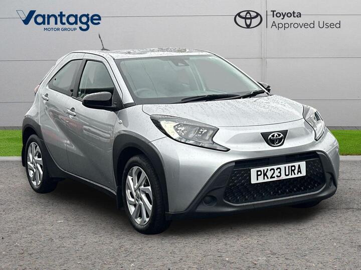 Toyota Aygo X 1.0 VVT-i Pure Euro 6 (s/s) 5dr Toyota Aygo X 1.0 VVT-i Pure Euro 6 (s/s) 5dr