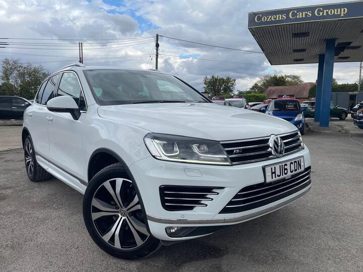 Volkswagen Touareg 3.0 TDI V6 BlueMotion Tech R-Line Tiptronic 4WD Euro 6 (s/s) 5dr