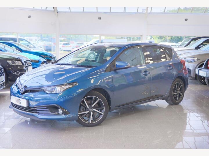 Toyota AURIS 1.8 VVT-h Design CVT Euro 6 (s/s) 5dr