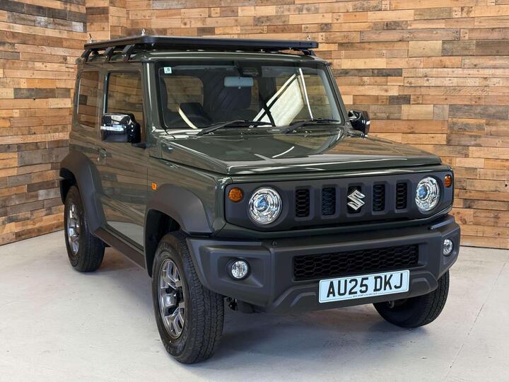 Suzuki JIMNY SUZUKI JIMNY SUZUKI JIMNY 1.5 SZ5 SUV 3dr Petrol Auto ALLGRIP Euro 6 (101 Ps)