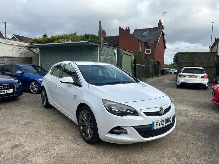 Vauxhall Astra 2.0 CDTi SRi VX Line Auto Euro 5 5dr