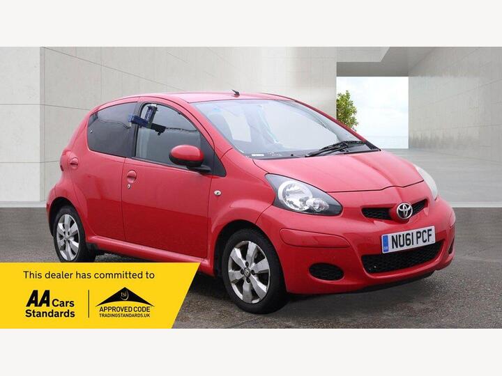 Toyota AYGO 1.0 VVT-i Go Euro 5 5dr