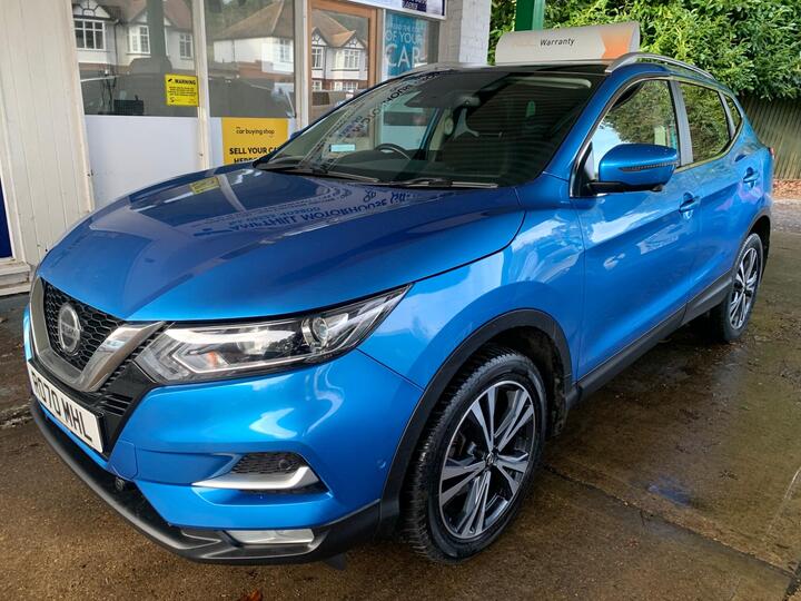 Nissan Qashqai 1.3 DIG-T N-Connecta Euro 6 (s/s) 5dr