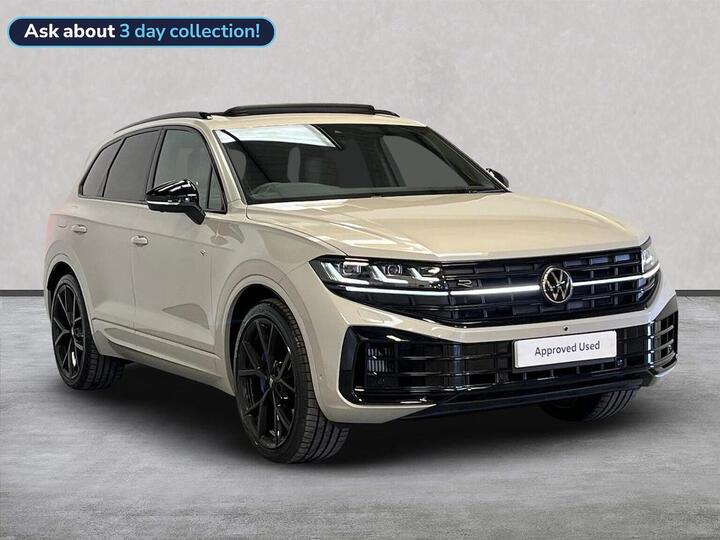 Volkswagen Touareg 3.0 V6 TSI EHybrid 14.3kWh R Tiptronic 4Motion Euro 6 (s/s) 5dr Volkswagen Touareg 3.0 V6 TSI EHybrid 14.3kWh R Tiptronic 4Motion Euro 6 (s/s) 5dr