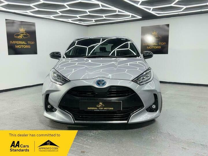 Toyota Yaris 1.5 VVT-h Dynamic E-CVT Euro 6 (s/s) 5dr