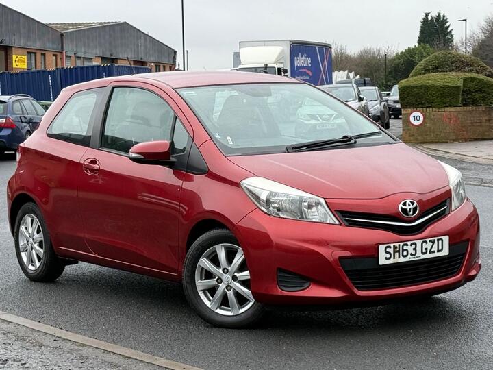 Toyota Yaris 1.0 VVT-i TR Euro 5 3dr