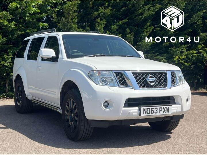 Nissan PATHFINDER 2.5 DCi Tekna Auto 4WD Euro 5 5dr