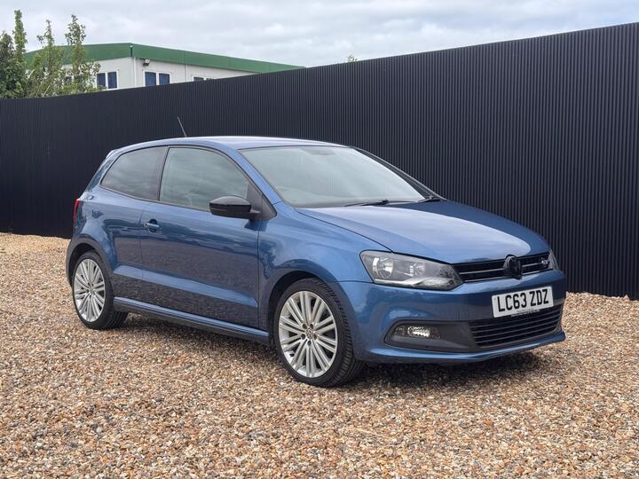 Volkswagen Polo 1.4 TSI BlueMotion Tech ACT BlueGT Euro 5 (s/s) 3dr Volkswagen Polo 1.4 TSI BlueMotion Tech ACT BlueGT Euro 5 (s/s) 3dr