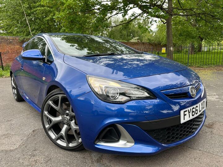 Vauxhall Astra GTC 2.0T VXR Euro 6 (s/s) 3dr Vauxhall Astra GTC 2.0T VXR Euro 6 (s/s) 3dr