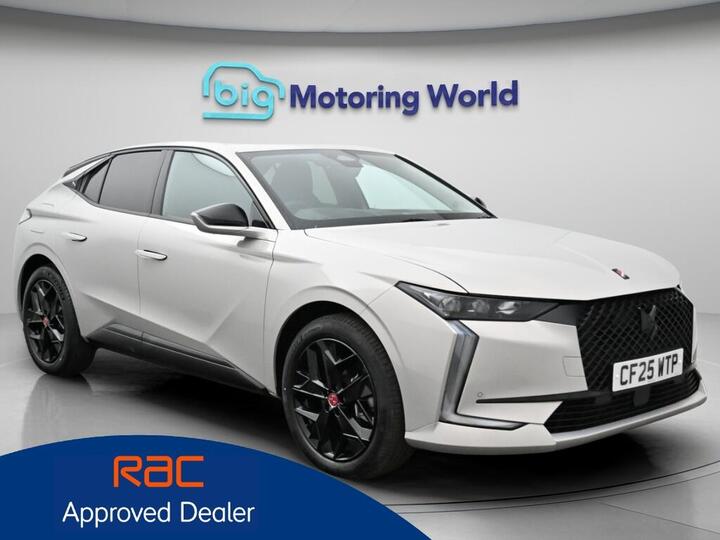 DS AUTOMOBILES DS 4 1.6 E-TENSE 12.4kWh Performance Line EAT8 Euro 6 (s/s) 5dr DS AUTOMOBILES DS 4 1.6 E-TENSE 12.4kWh Performance Line EAT8 Euro 6 (s/s) 5dr