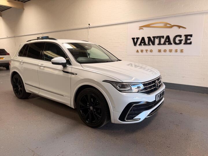 Volkswagen Tiguan 1.5 TSI R-Line DSG Euro 6 (s/s) 5dr Volkswagen Tiguan 1.5 TSI R-Line DSG Euro 6 (s/s) 5dr