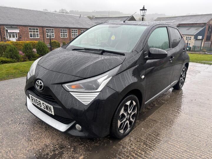 Toyota AYGO 1.0 VVT-i X-plore Euro 6 5dr