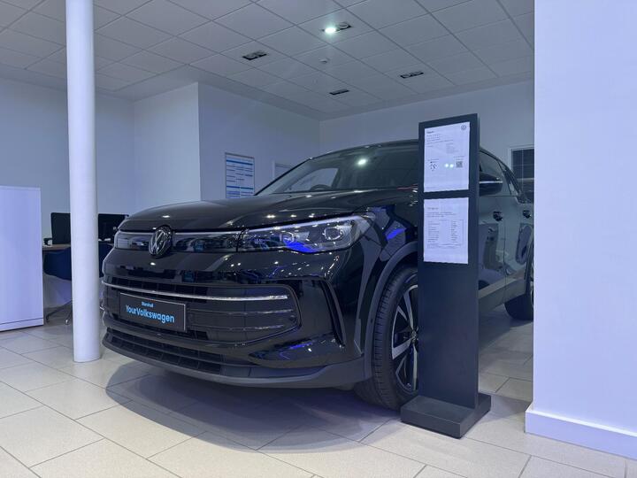 Volkswagen Tiguan 1.5 ETSI MHEV Match DSG Euro 6 (s/s) 5dr