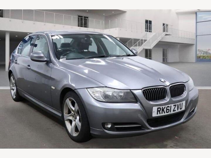 BMW 3 Series 2.0 318i Exclusive Edition Steptronic Euro 5 4dr