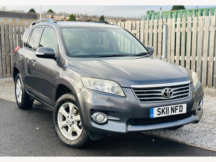 Toyota RAV4 2.2 D-4D XT-R 4WD Euro 5 5dr