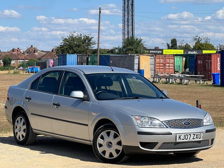 Ford Mondeo 1.8 LX 5dr