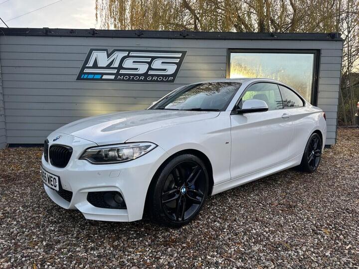 BMW 2 SERIES 2.0 220d M Sport Auto Euro 6 (s/s) 2dr BMW 2 SERIES 2.0 220d M Sport Auto Euro 6 (s/s) 2dr