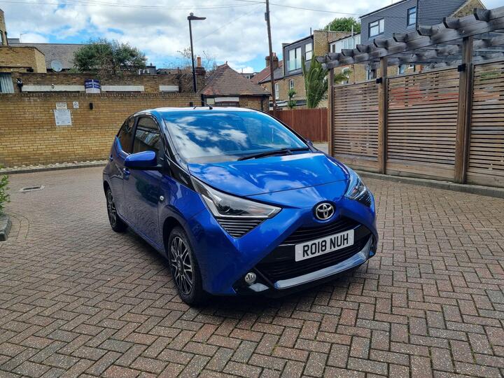 Toyota AYGO 1.0 VVT-i X-clusiv Euro 6 5dr (Safety Sense)