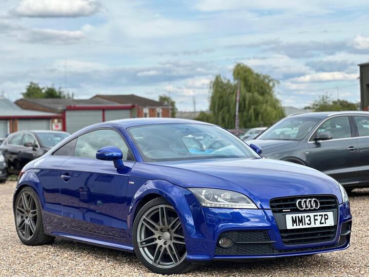 Audi TT 2.0 TFSI Black Edition S Tronic Quattro Euro 5 (s/s) 3dr