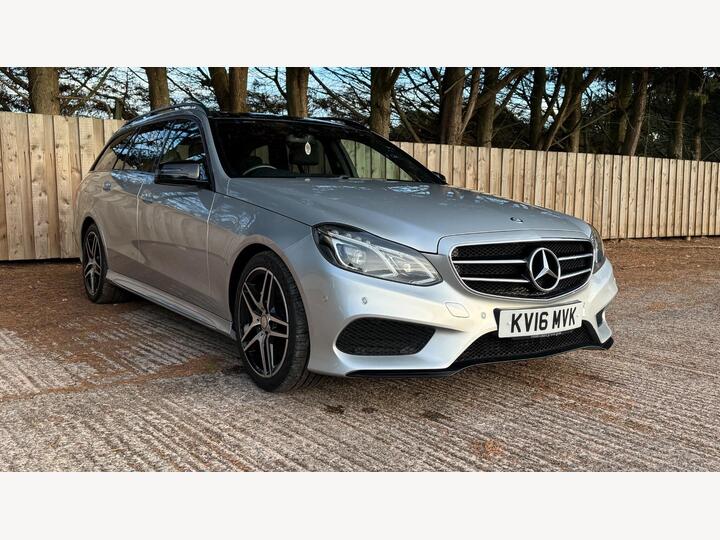 Mercedes-Benz E Class 3.0 E350 V6 BlueTEC AMG Night Edition (Premium) G-Tronic+ Euro 6 (s/s) 5dr