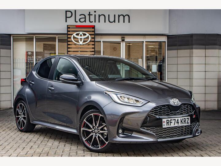 Toyota Yaris 1.5 VVT-h GR SPORT E-CVT Euro 6 (s/s) 5dr