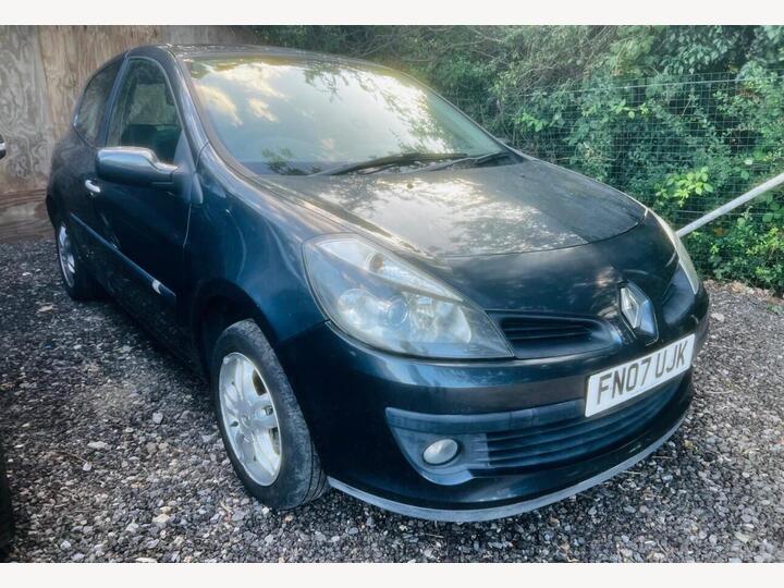 Renault Clio 1.6 VVT Dynamique 3dr