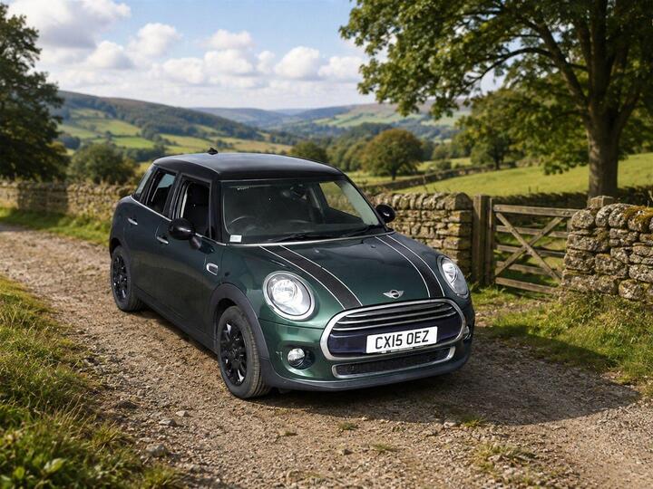 MINI Hatch 1.5 Cooper Auto Euro 6 (s/s) 5dr