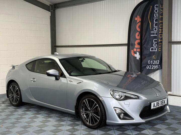 Toyota GT86 2.0 Boxer D-4S Euro 6 2dr