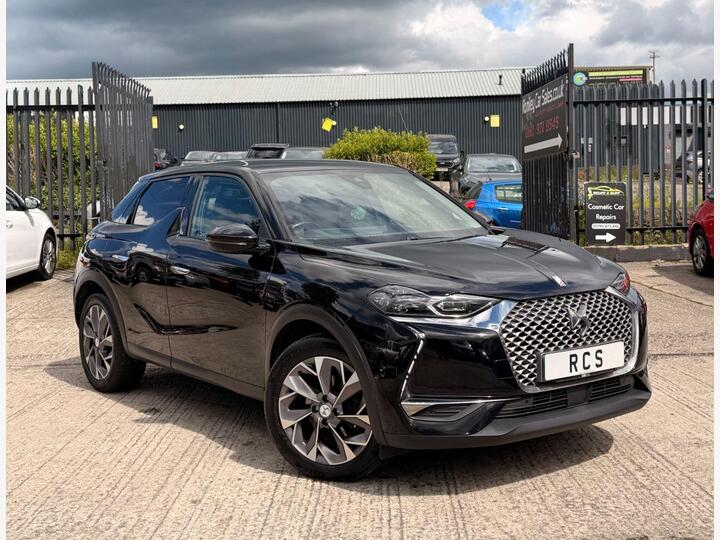 DS AUTOMOBILES DS 3 CROSSBACK E-TENSE 50kWh Ultra Prestige Crossback Auto 5dr DS AUTOMOBILES DS 3 CROSSBACK E-TENSE 50kWh Ultra Prestige Crossback Auto 5dr