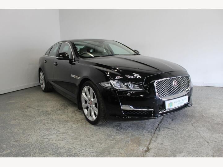 Jaguar XJ 3.0d V6 Premium Luxury Auto Euro 6 (s/s) 4dr