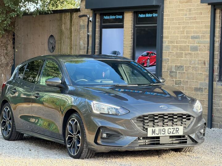 Ford Focus 1.0T EcoBoost ST-Line X Euro 6 (s/s) 5dr