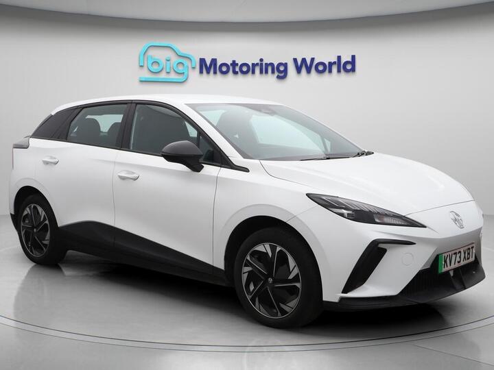 MG MG4 51kWh SE Auto 5dr