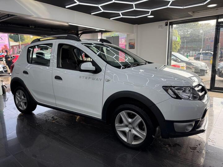 Dacia SANDERO STEPWAY 0.9 TCe Ambiance Euro 5 5dr