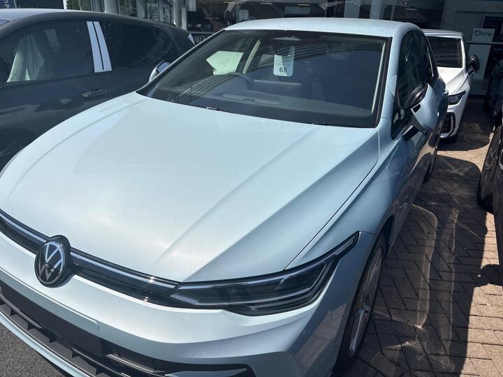 Volkswagen Golf VOLKSWAGEN Golf Hatch Match 1.5 TSI 150 PS 6-Speed Manual 5 Door