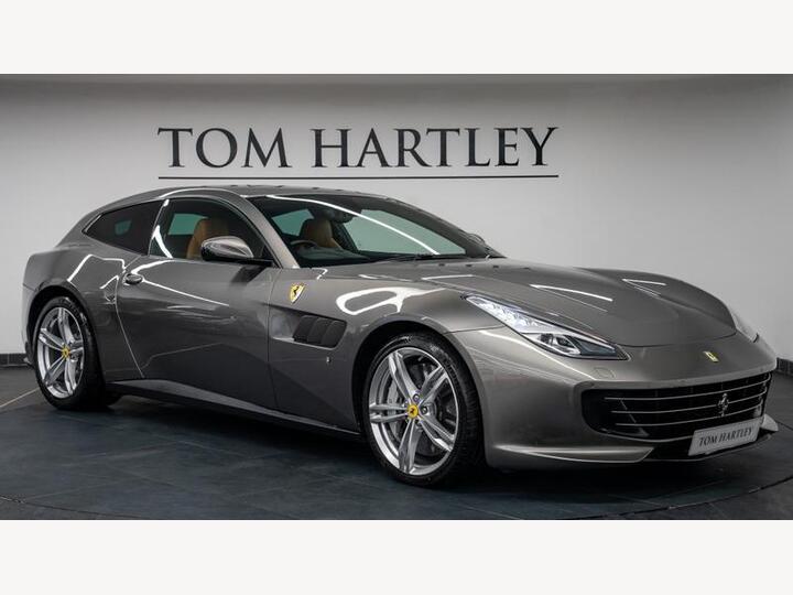 Ferrari GTC4 Lusso 6.3 V12 F1 DCT 4WD Euro 6 (s/s) 2dr Ferrari GTC4 Lusso 6.3 V12 F1 DCT 4WD Euro 6 (s/s) 2dr