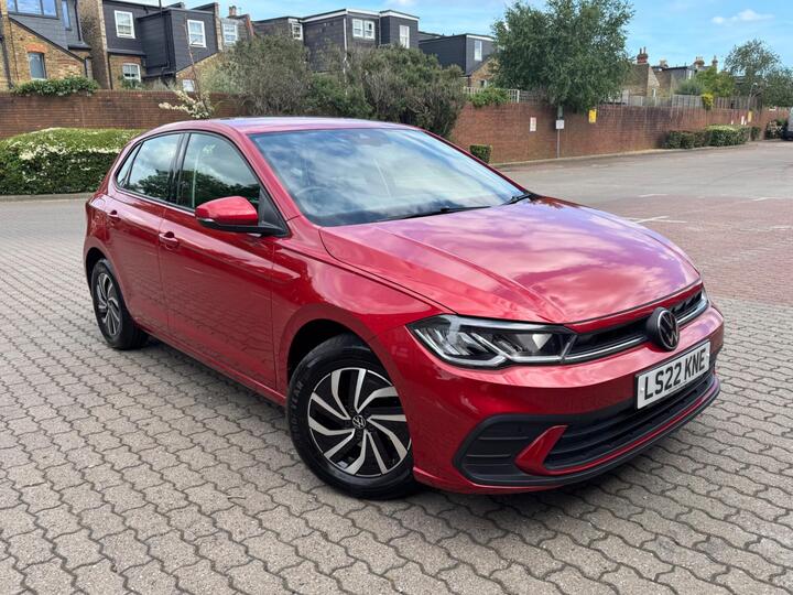 Volkswagen Polo 1.0 TSI Life DSG Euro 6 (s/s) 5dr Volkswagen Polo 1.0 TSI Life DSG Euro 6 (s/s) 5dr