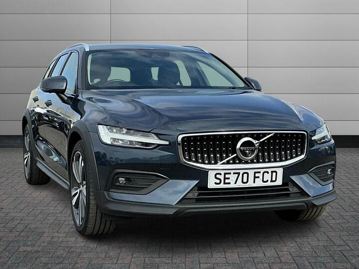 Volvo V60 Cross Country 2.0 D4 Plus Auto AWD Euro 6 (s/s) 5dr