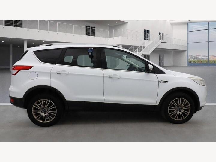 Ford Kuga 2.0 TDCi Titanium 2WD Euro 5 5dr